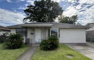 featured image of 1145 Warren Dr