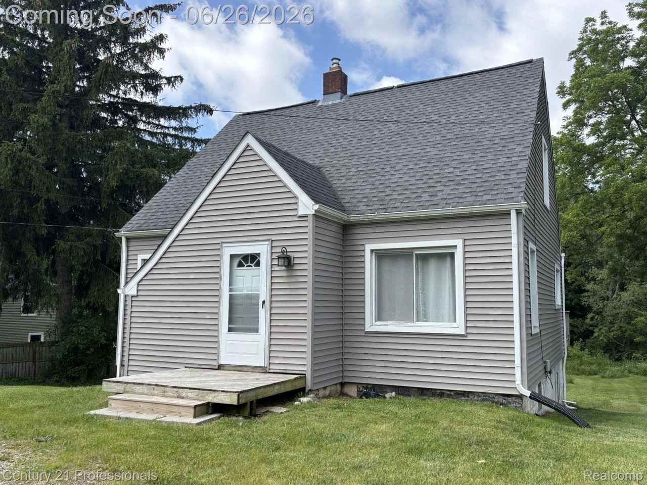 2875 Marlington Rd - Photo 2 of 27