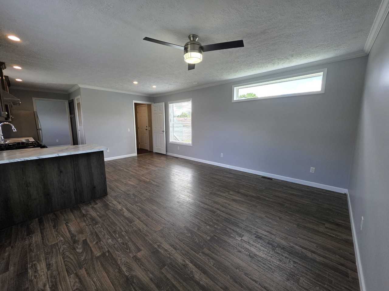 3610 Pinoak St #712 - Photo 2 of 23