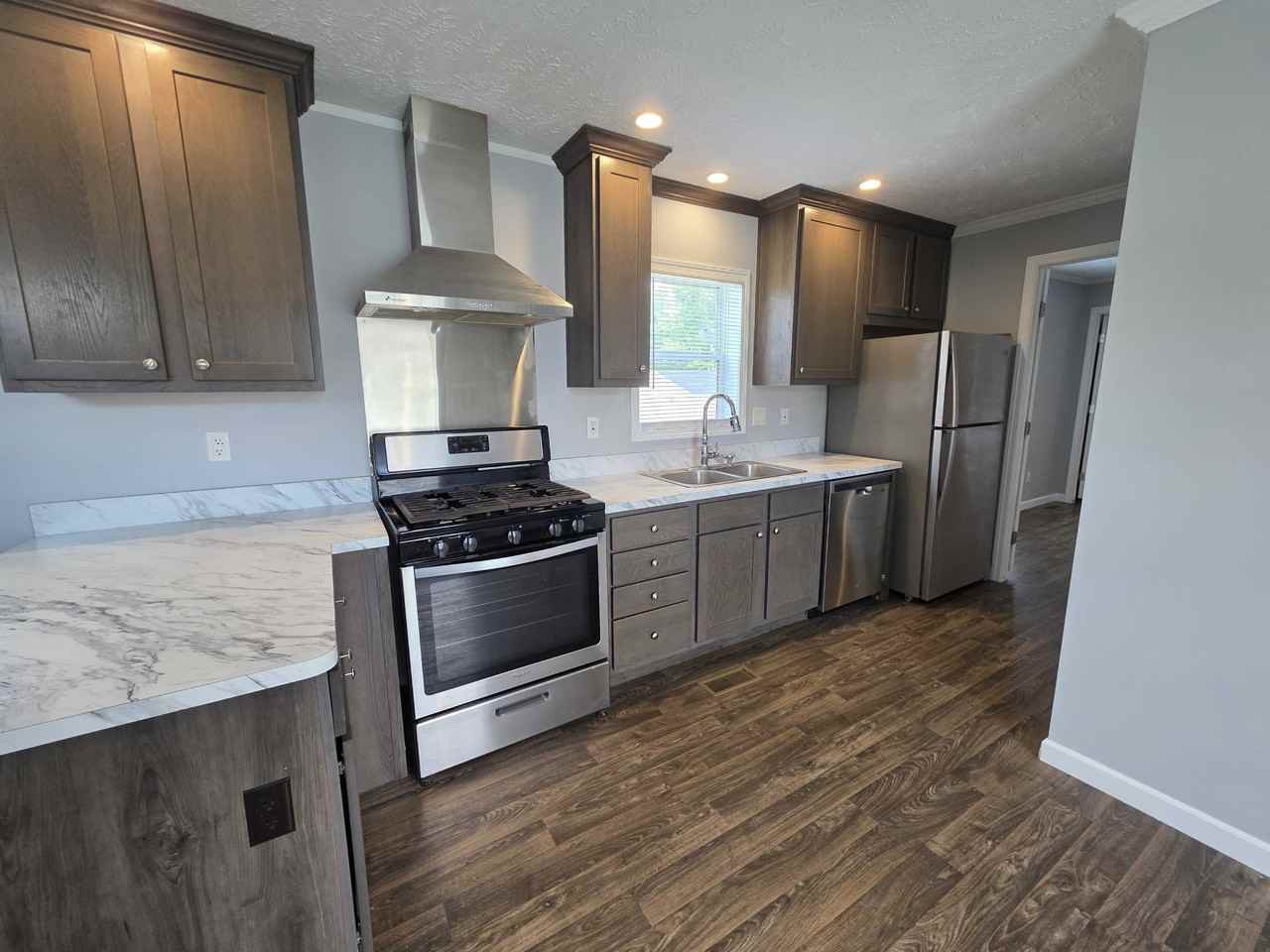 3610 Pinoak St #712 - Photo 5 of 23