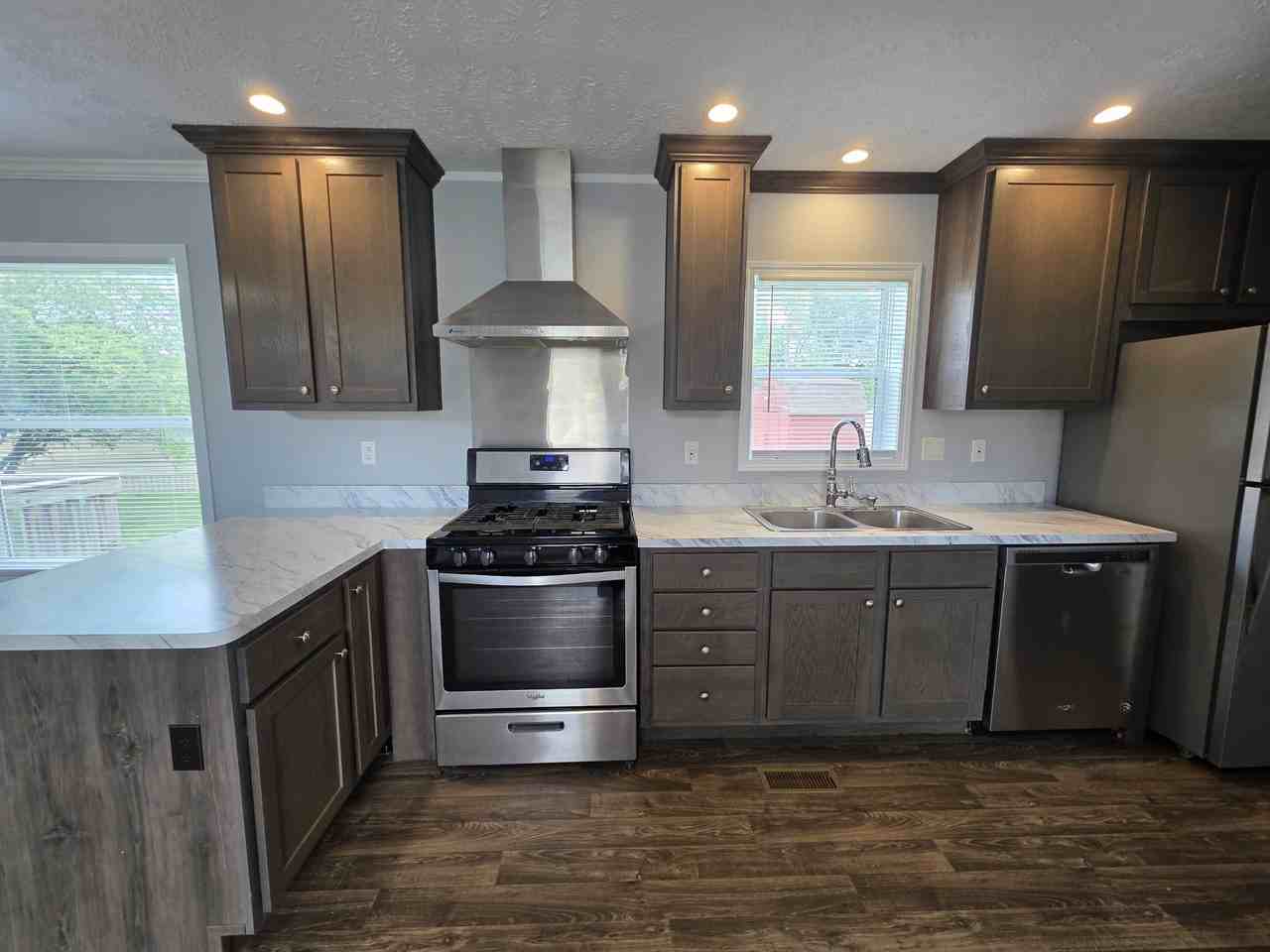 3610 Pinoak St #712 - Photo 6 of 23