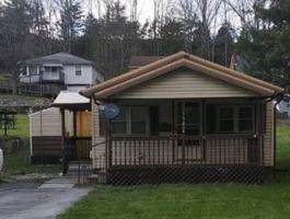featured image of 1302 Stadium Dr #1