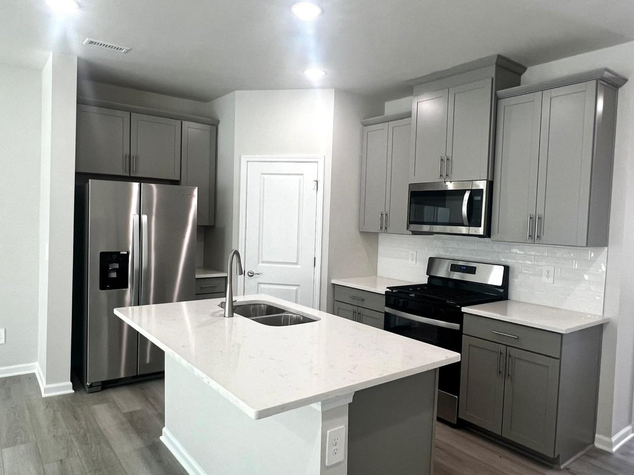639 Rolling Fields Dr #1 - Photo 6 of 16