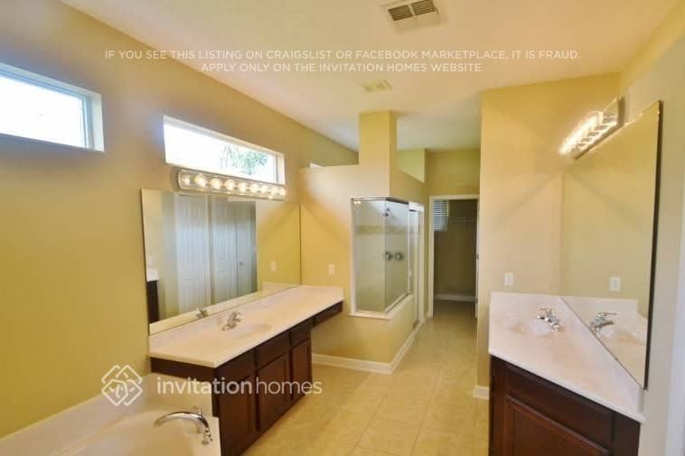 934 Home Grove Dr - Photo 7 of 11