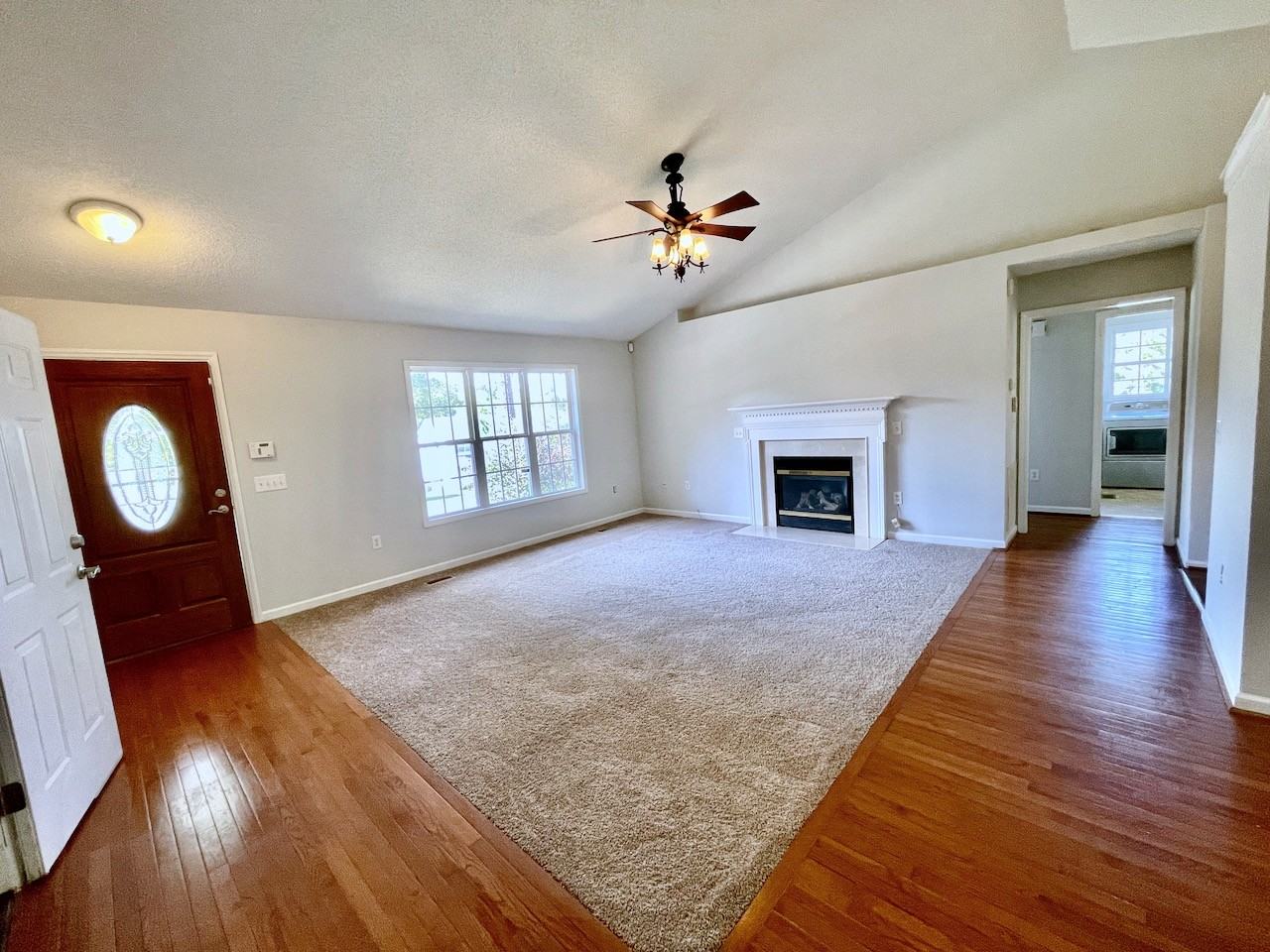 160 Hunters Rdg #1 - Photo 2 of 19