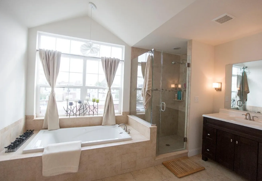 2545 E Dauphin St #1 - Photo 6 of 23