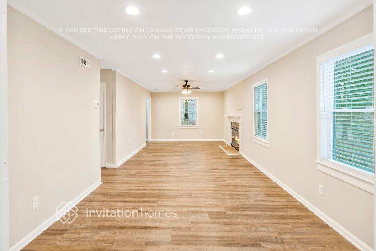 124 Plaza Dr - Photo 2 of 24