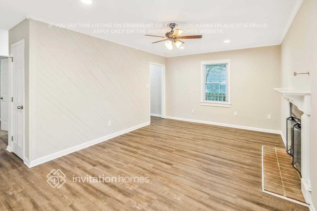 124 Plaza Dr - Photo 3 of 24