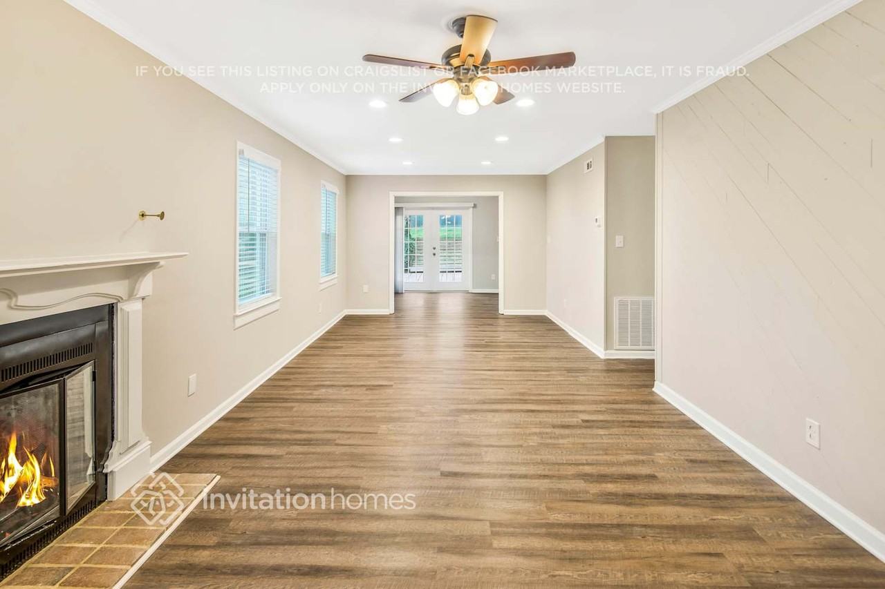 124 Plaza Dr - Photo 5 of 24
