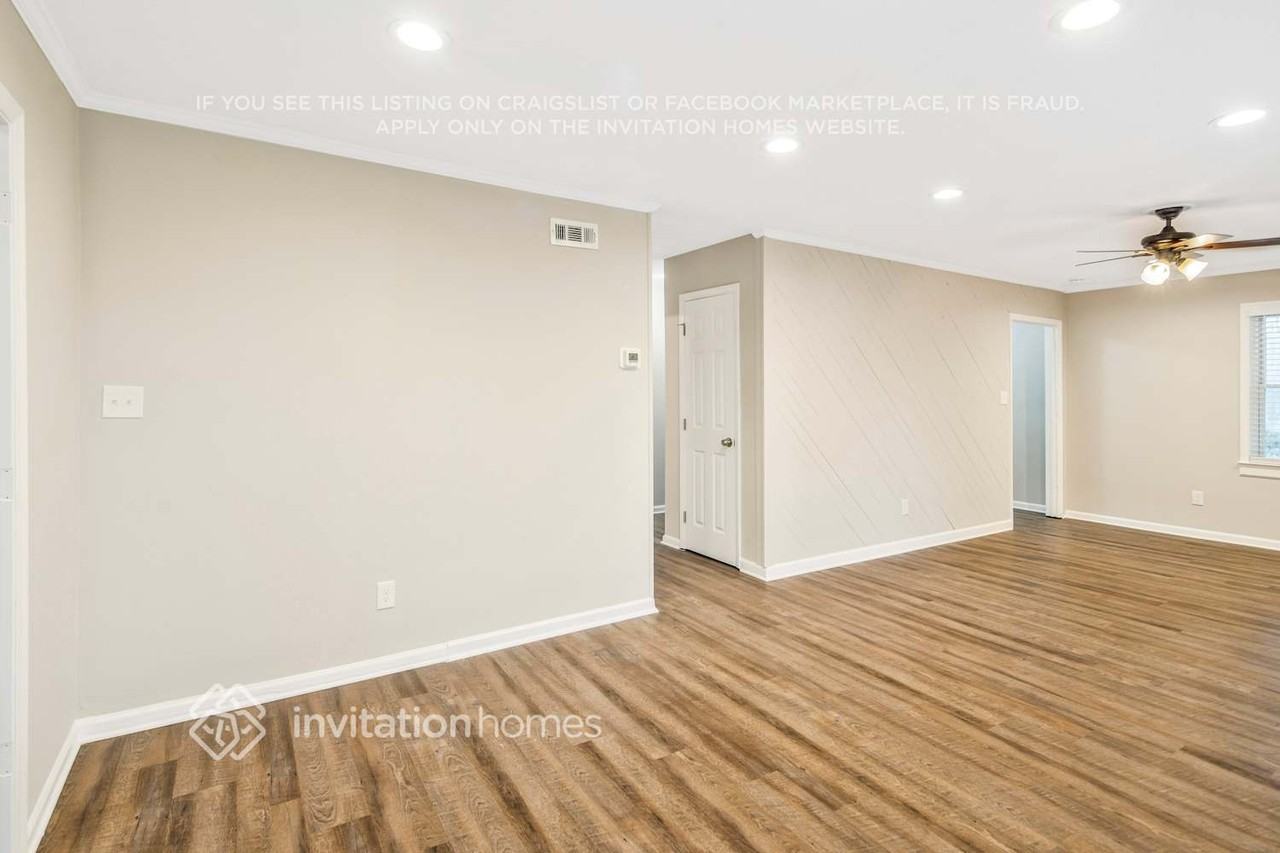 124 Plaza Dr - Photo 7 of 24