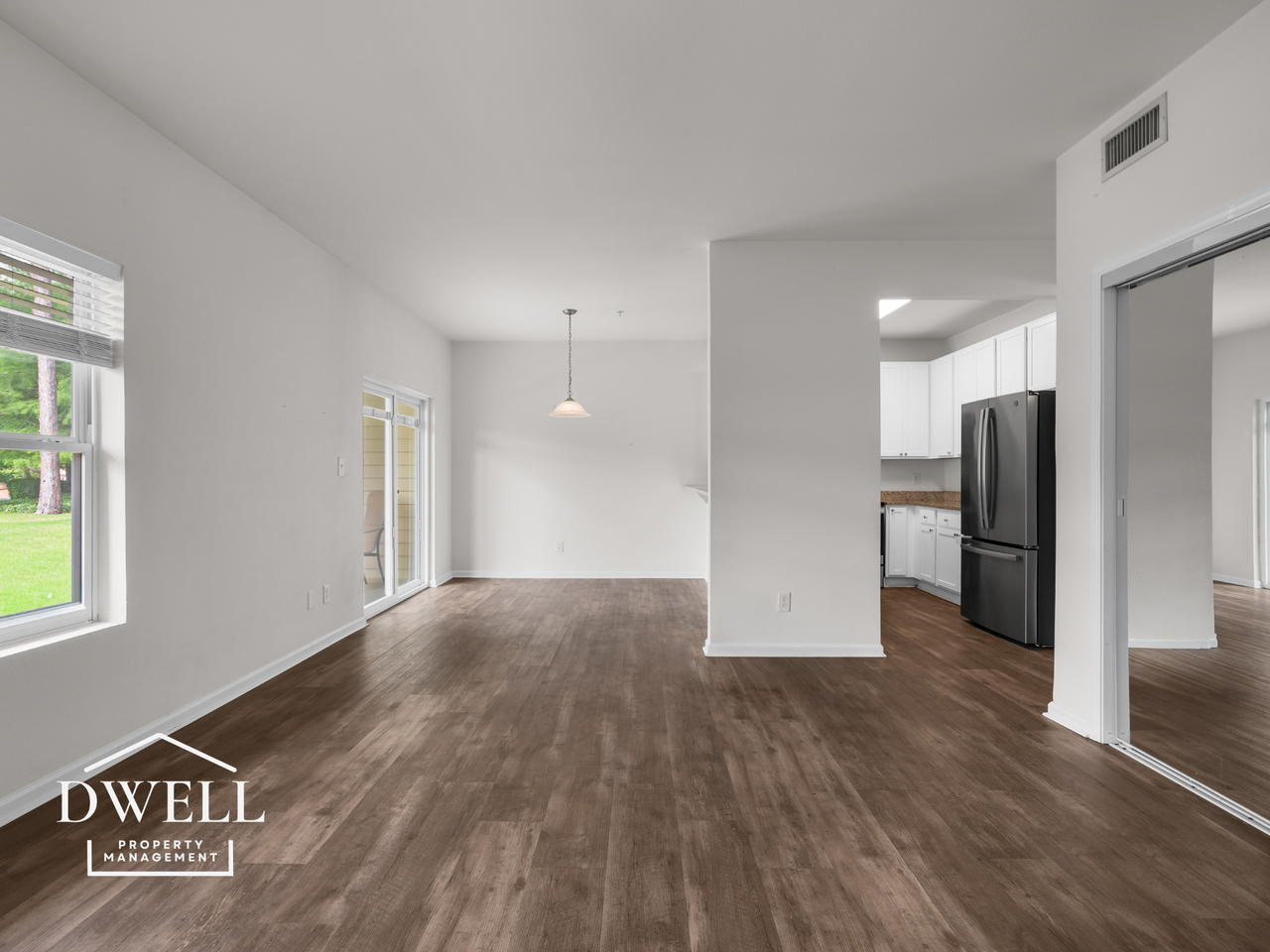 1701 E 1st St #305 - Photo 4 of 39