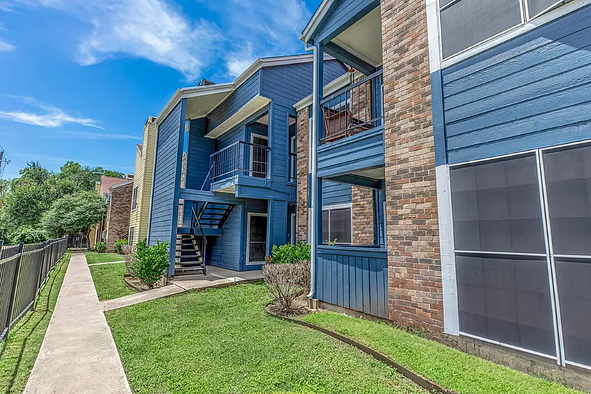 Prime at Lake Highlands - Photo 7 of 17