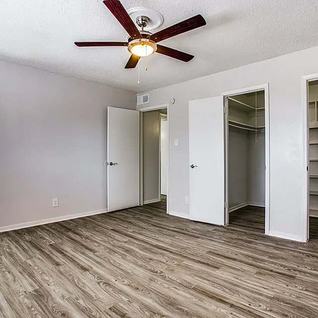 The Burgundy Apartments - Photo 6 of 17