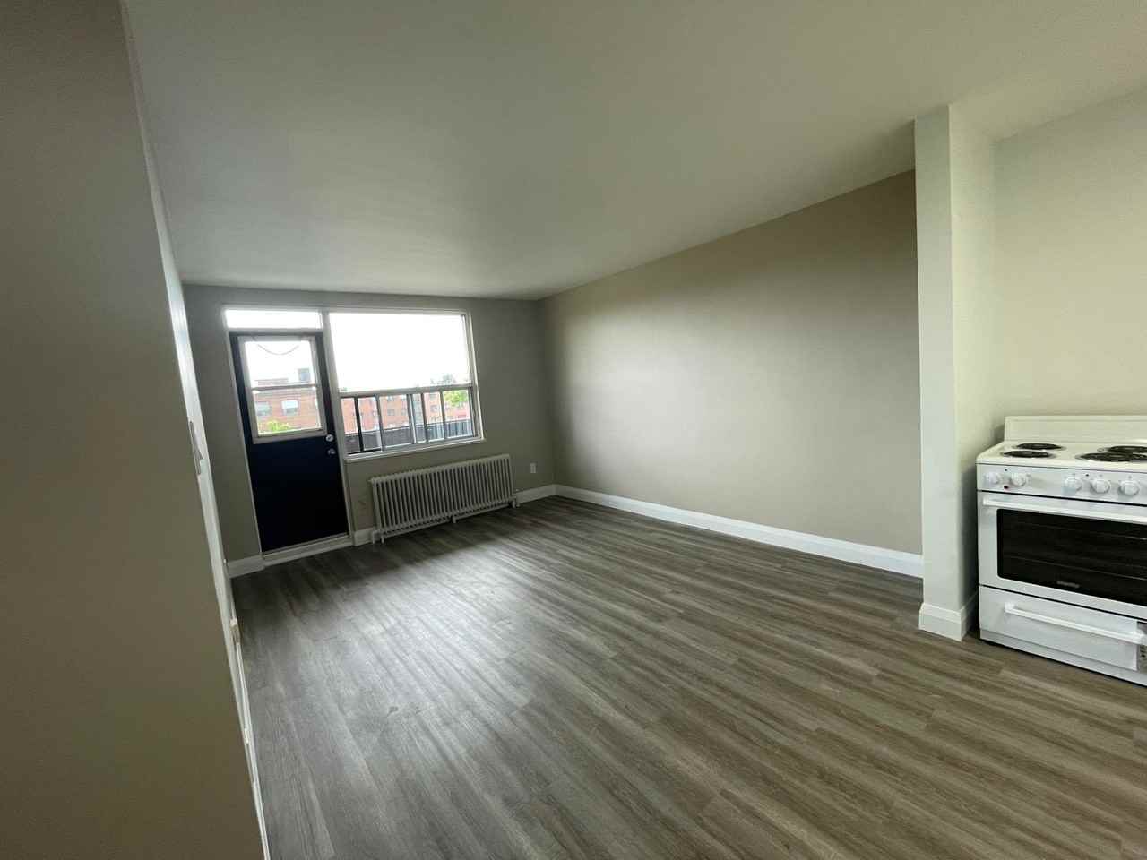 50 Eccleston Drive - Photo 2 of 19