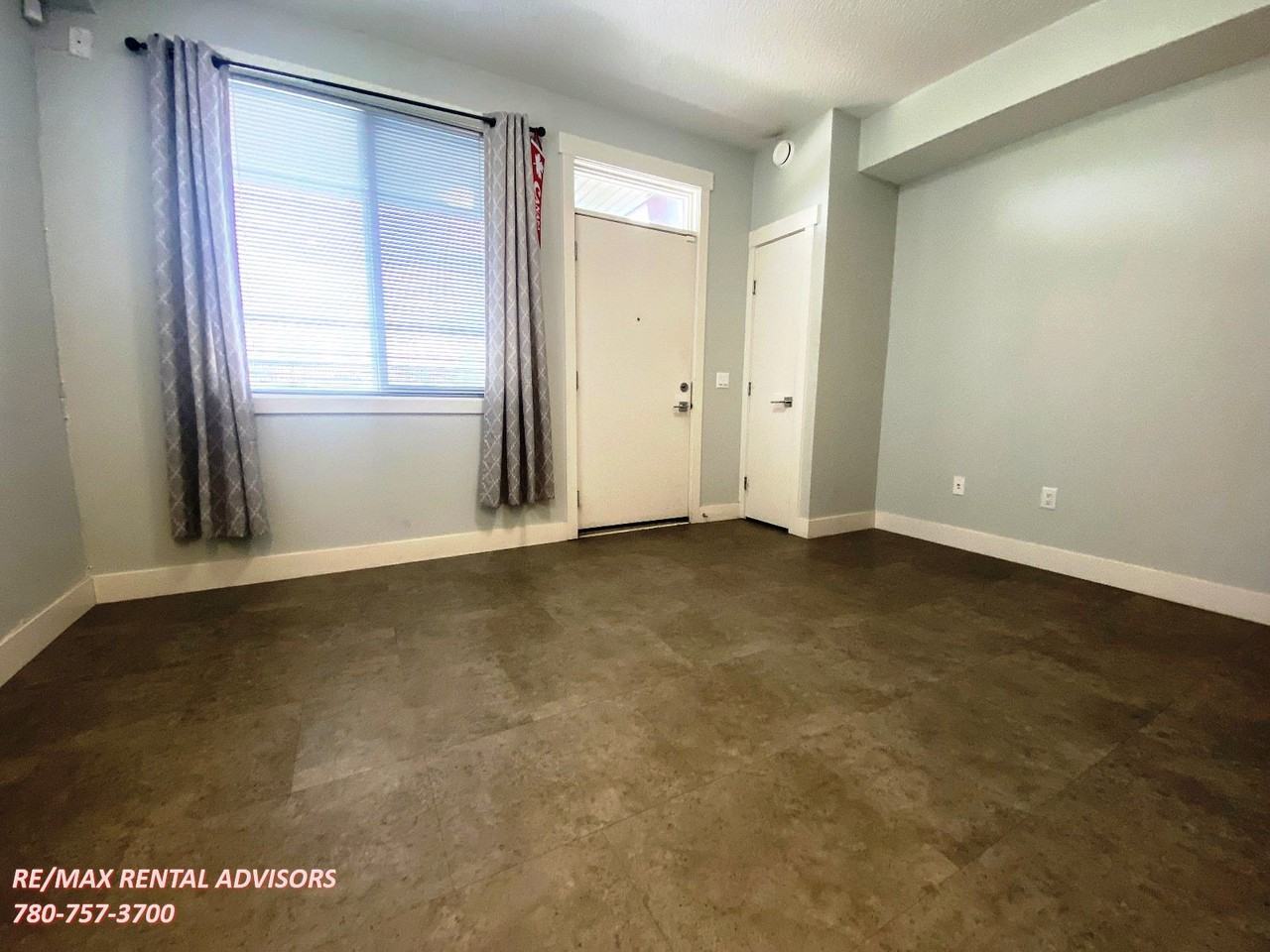 #70 446 Allard Boulevard Southwest - Photo 7 of 19
