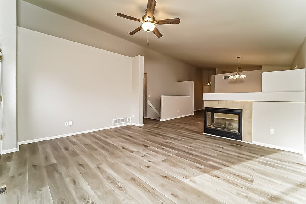 18284 Michigan Creek Way - Photo 5 of 17