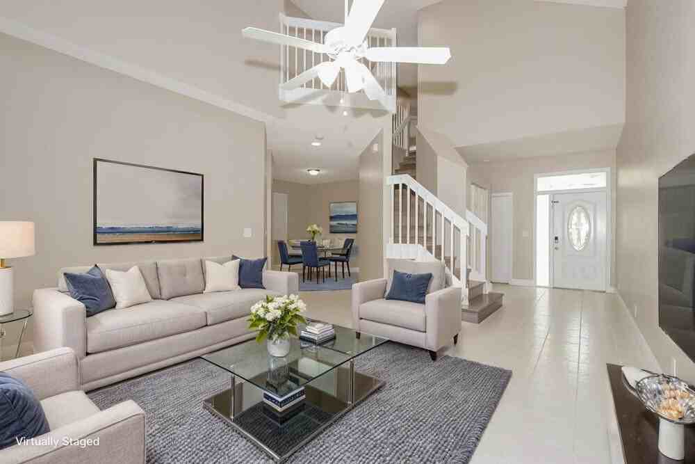 7673 Springfield Lake Dr - Photo 5 of 17
