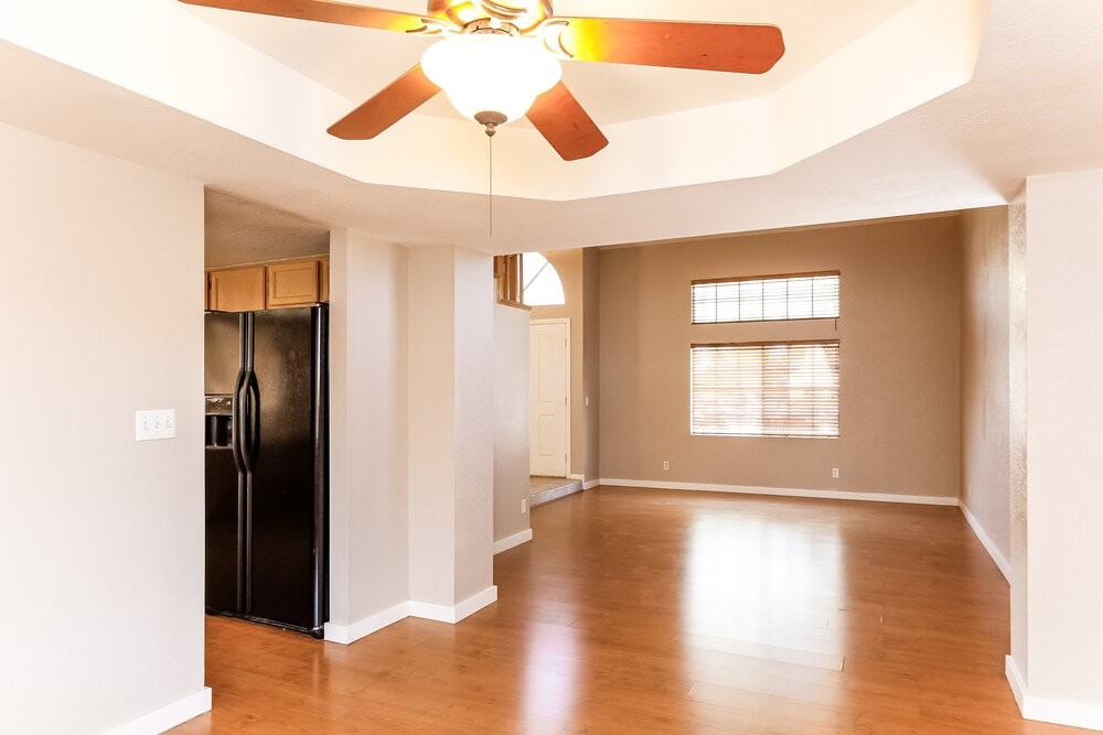 13 Sunmist Dr - Photo 7 of 16