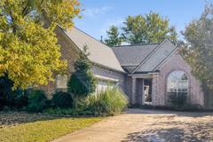 8563 Shady Elm Dr - Photo 1 of 1