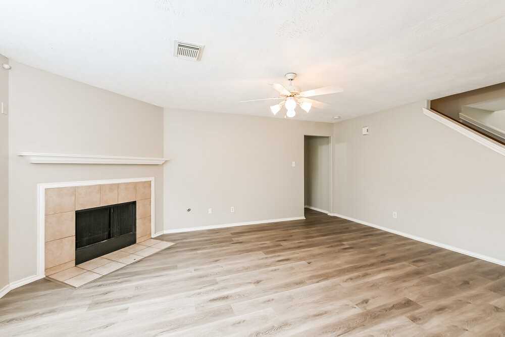 12018 Lucky Meadow Dr - Photo 6 of 17