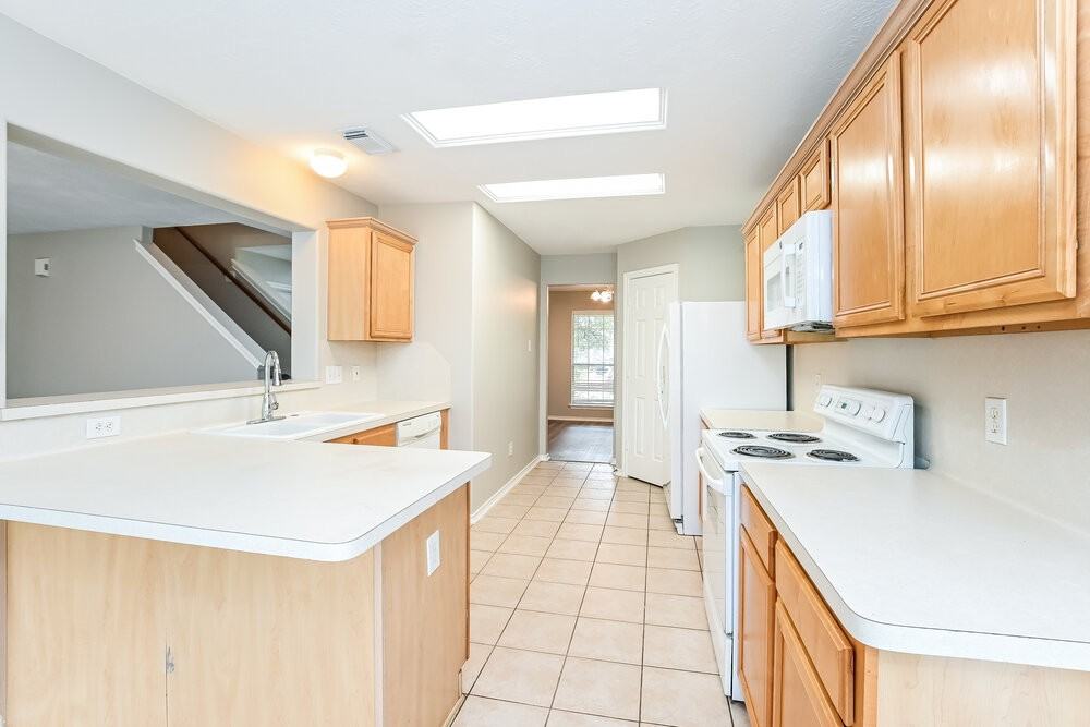 12018 Lucky Meadow Dr - Photo 7 of 17