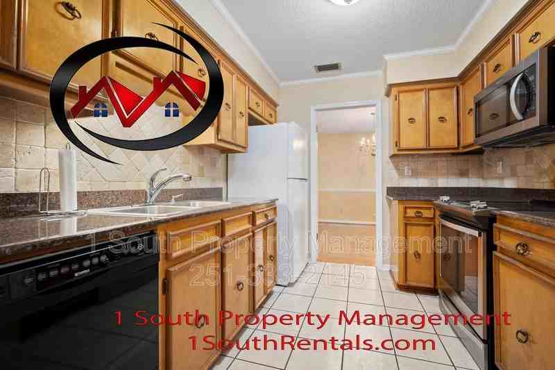 2205 Woodhillcrest Dr - Photo 4 of 22