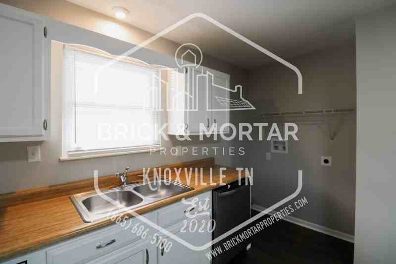 163 Tallent Way - Photo 7 of 15