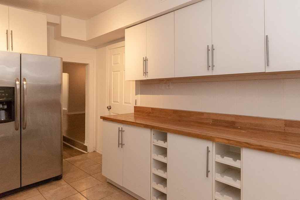 3511 W Dickens Ave #1 - Photo 4 of 21