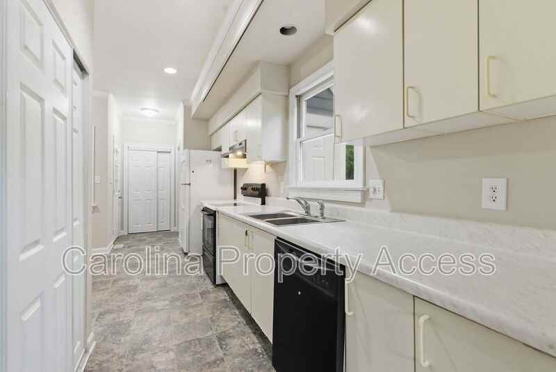 102 Markham Dr - Photo 6 of 10