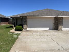 featured image of 612 Rosemoor Ct