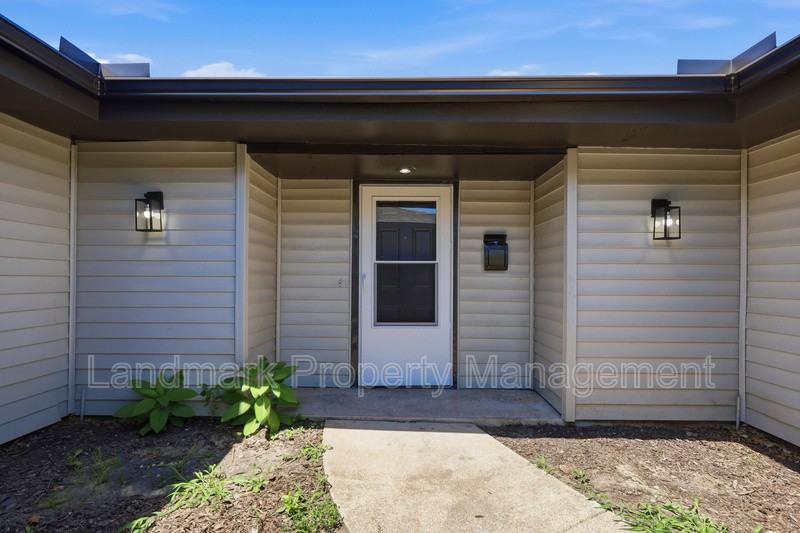 4351 Altamesa Blvd - Photo 6 of 30