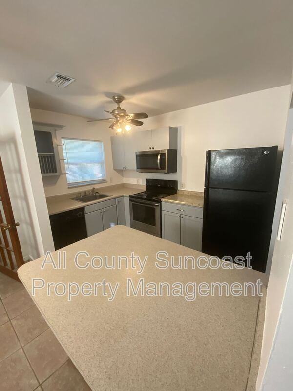 4814 10th Ave N - Photo 6 of 18