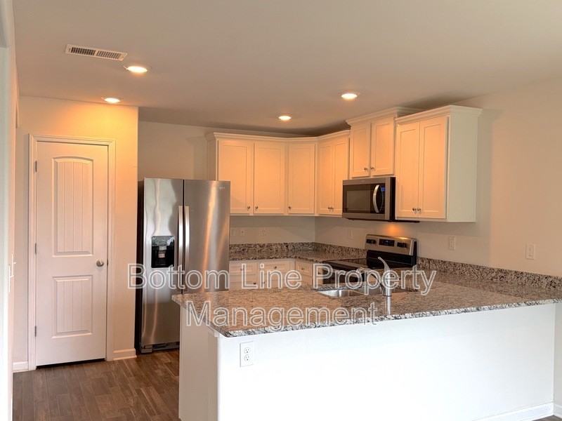 169 Wellshire Dr - Photo 7 of 22