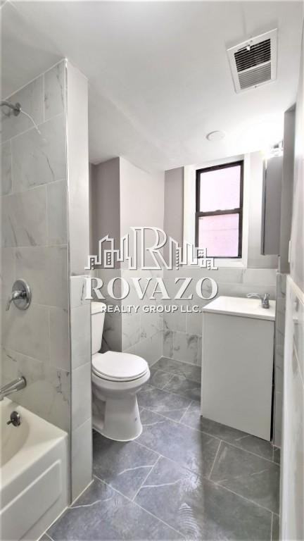 653 Mount Prospect Avenue #4Bb - Photo 2 of 4