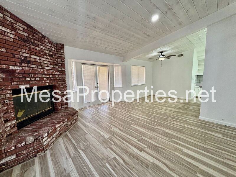 15717 Bear Valley Rd - Photo 7 of 21