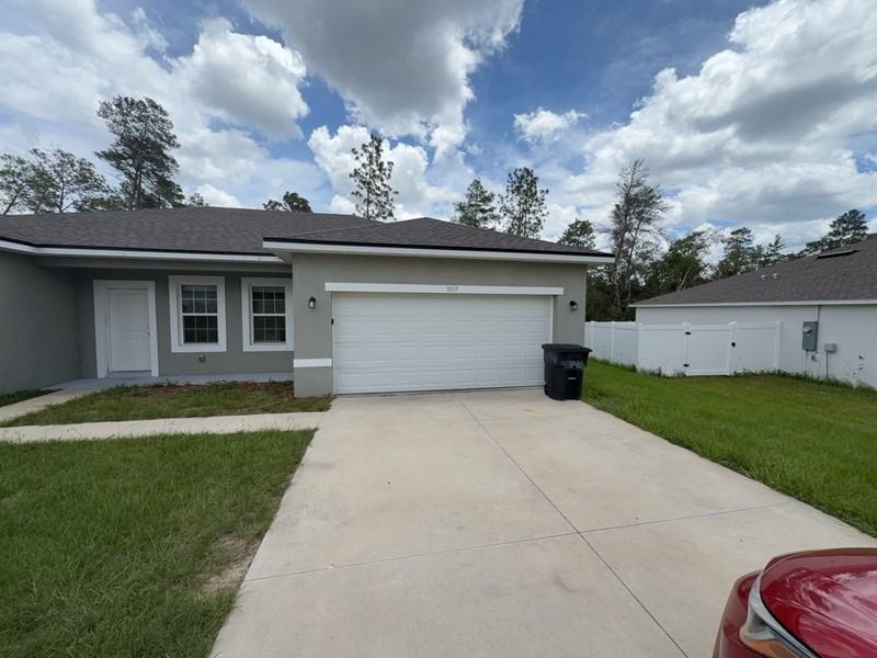 5017 Sw 165th Street Rd - Photo 2 of 9
