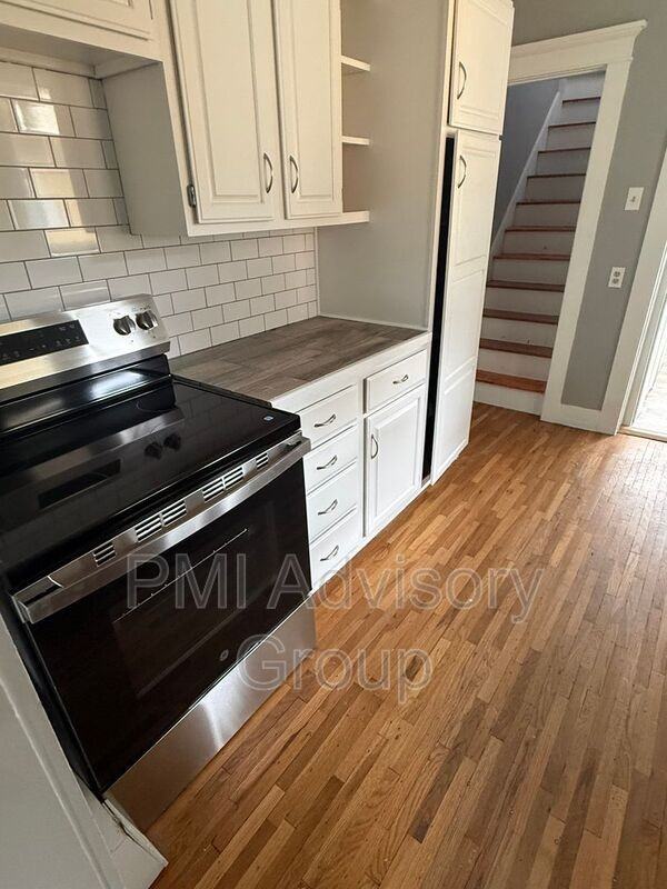 1801 Sw Huntoon St - Photo 5 of 13