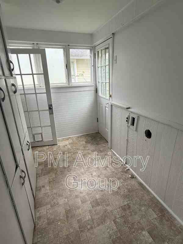 1801 Sw Huntoon St - Photo 7 of 13
