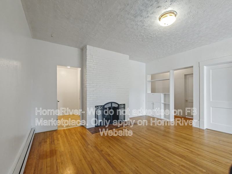 634 E 23rd Ave #D - Photo 4 of 19