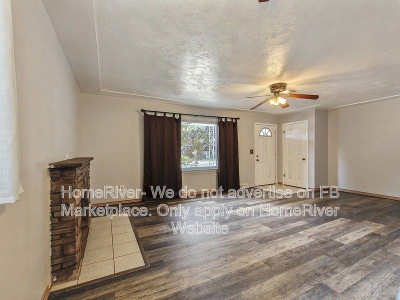 5418 N Maple St - Photo 5 of 20