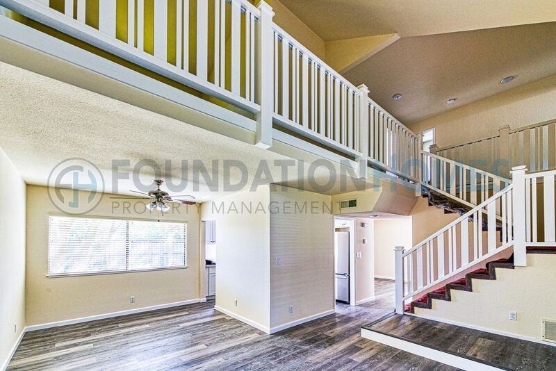 404 San Marin Dr - Photo 4 of 50