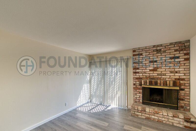 404 San Marin Dr - Photo 6 of 50