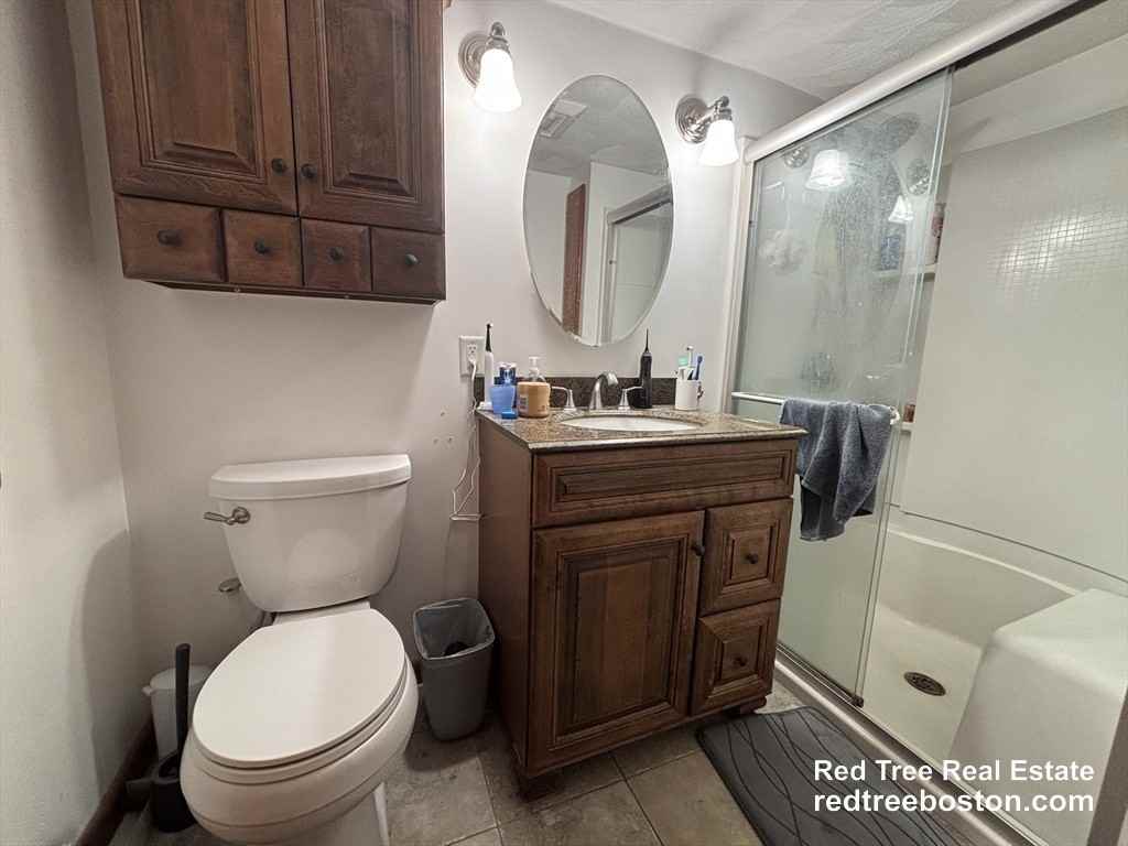 161 Otis St #2 - Photo 4 of 13