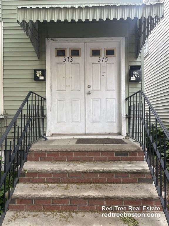 375 Prospect St #2 - Photo 6 of 15