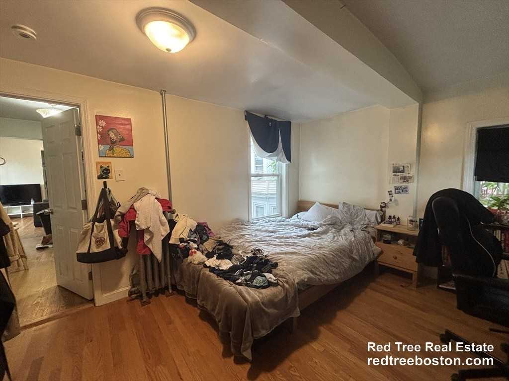 375 Prospect St #2 - Photo 7 of 15