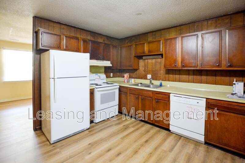1611 Jessamine Rd #1C - Photo 5 of 11