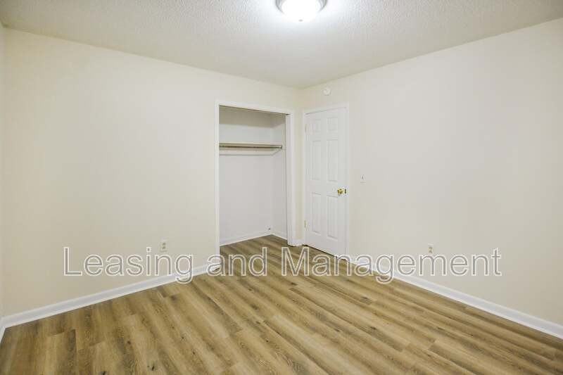 1611 Jessamine Rd #1C - Photo 7 of 11