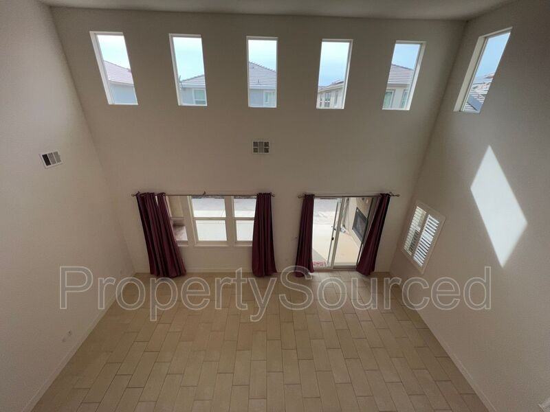 17937 Leto Way - Photo 4 of 37