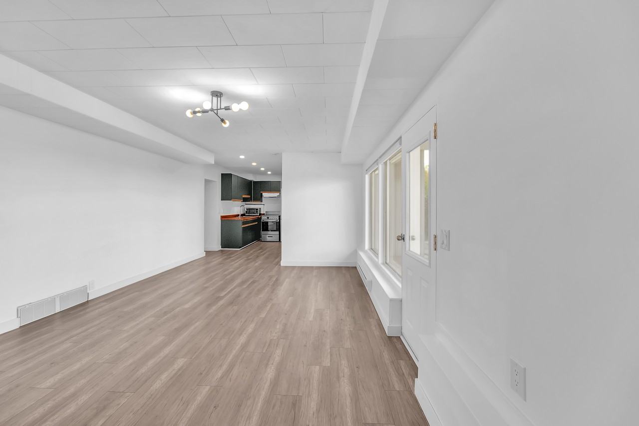 637 Alpine Court - Photo 6 of 29