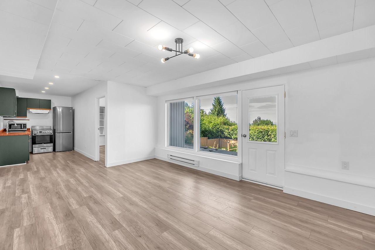 637 Alpine Court - Photo 5 of 29